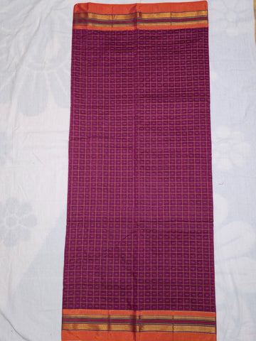 Handloom Pure Cotton Half Inch Box Star Saree - Maroon