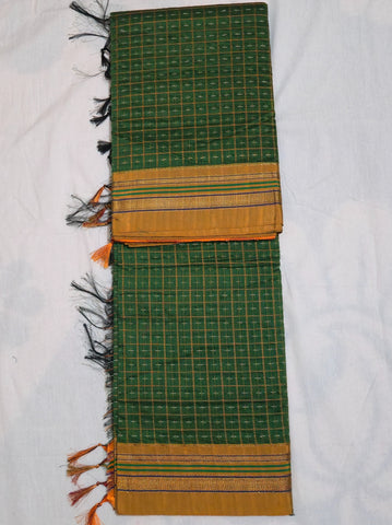 Handloom Pure Cotton Half Inch Box Star Saree - Light Green
