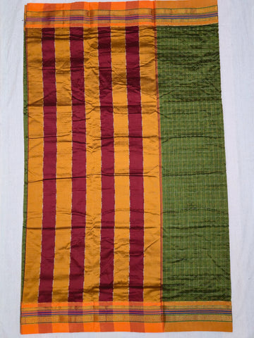 Handloom Cotton Silk Star Pattern Zeri Border Saree - Light Green