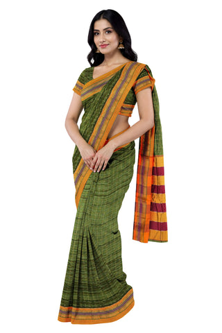 Handloom Cotton Silk Star Pattern Zeri Border Saree - Light Green
